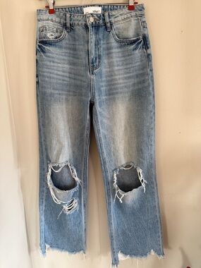 Light Wash Distressed Straight-Leg Jeans - Women